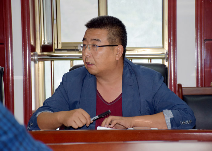 龍江公司召開階州廣場工程建設(shè)推進會