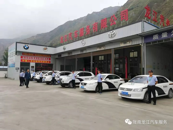 金錘鈑金，銀槍噴漆！龍江汽修值得信賴！