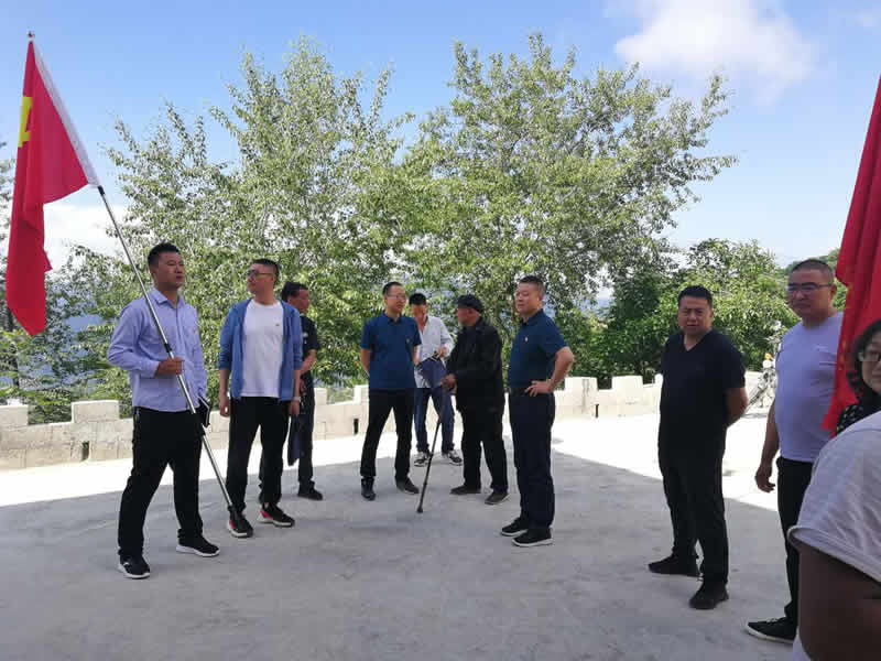 “感黨恩、憶黨史”，--市龍江城鄉(xiāng)發(fā)展集團公司開展慶祝建黨99周年主題黨日活動